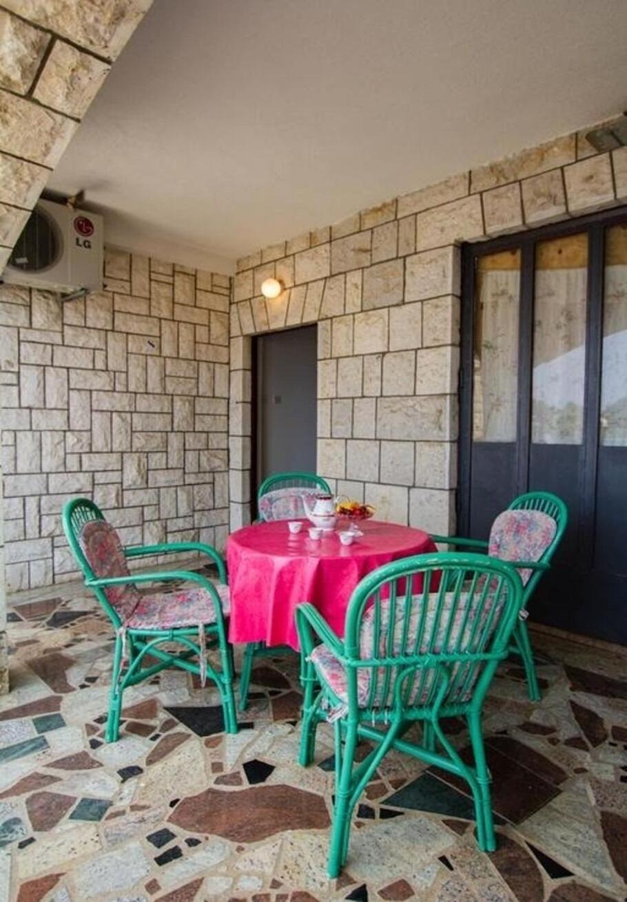Sućuraj Apartments Juri מראה חיצוני תמונה
